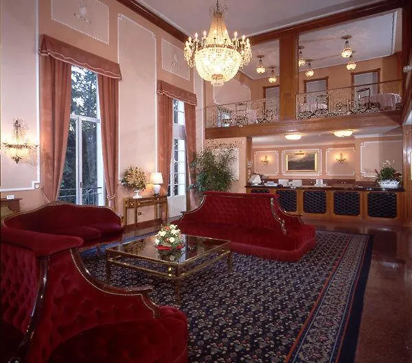Hotel Regina Olga Lake Como 4*,