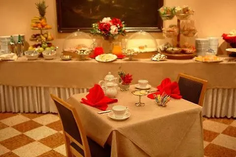 Hotel Regina Olga Lake Como 4*,