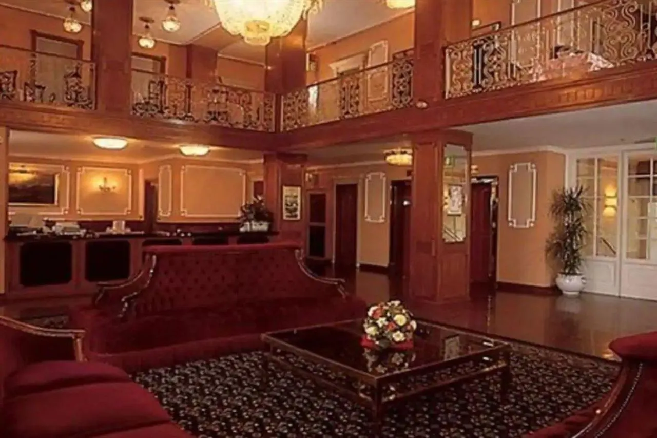 Hotel Regina Olga Lake Como Italia